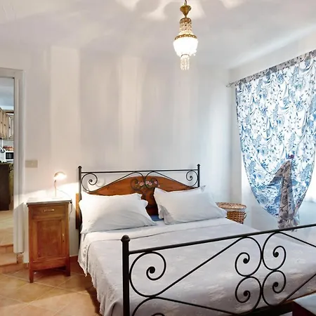 Orizzonte Calmo Апартаменты *